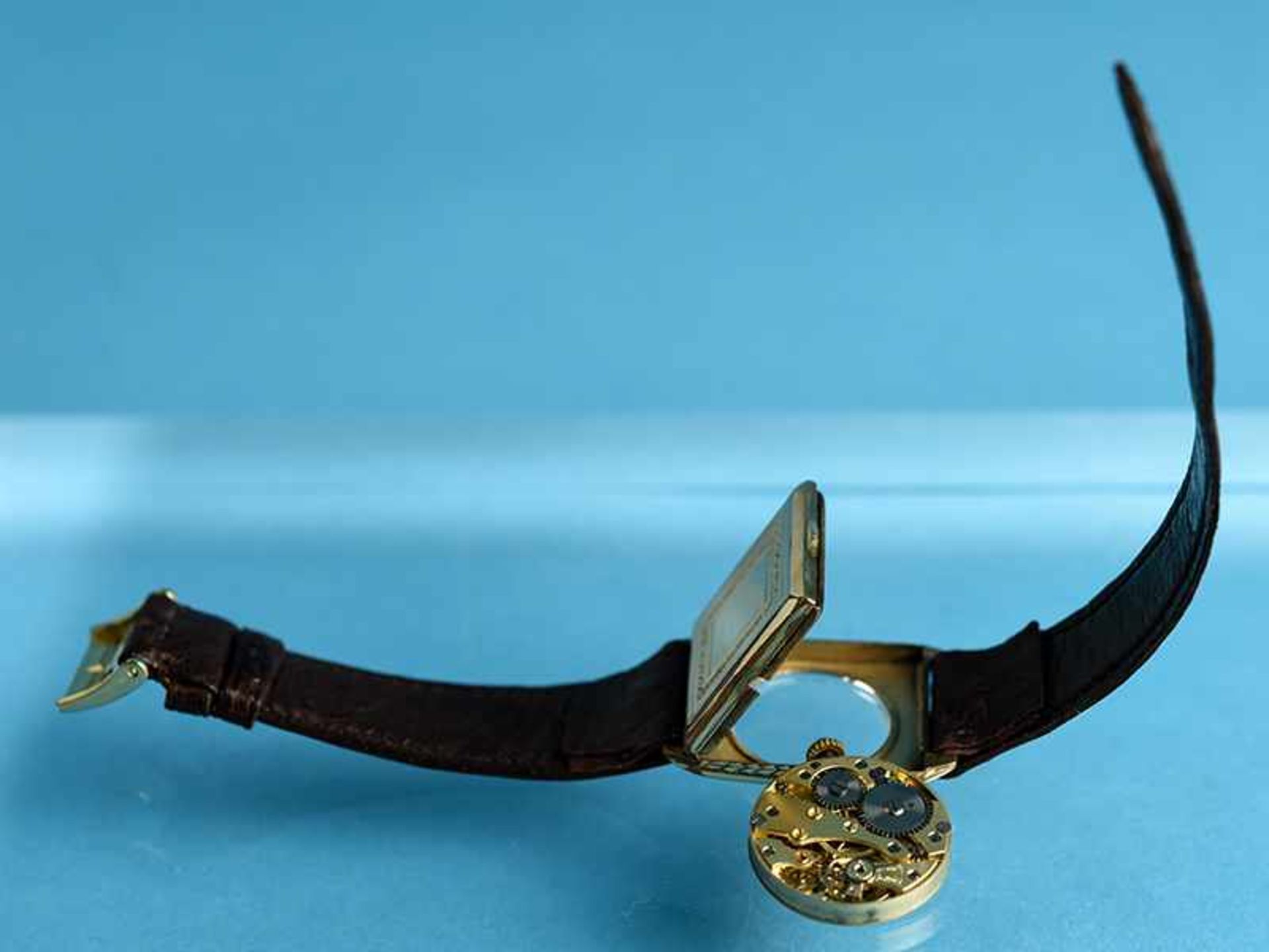 Zwei verschiedene Damenarmbanduhren, Anfang 20. Jh. und 60- er Jahre 1.) Doublé mit neuzeitlichem - Image 4 of 4