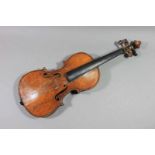 Deutsche Violine, 19. Jh., ohne Saiten. 27.00 % buyer's premium on the hammer price VAT margin