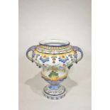 Vase Fayance, Majolika, Italien, signiert unter der Handhabe, H.: 54 cm, D.: 55 cm. 27.00 % buyer'