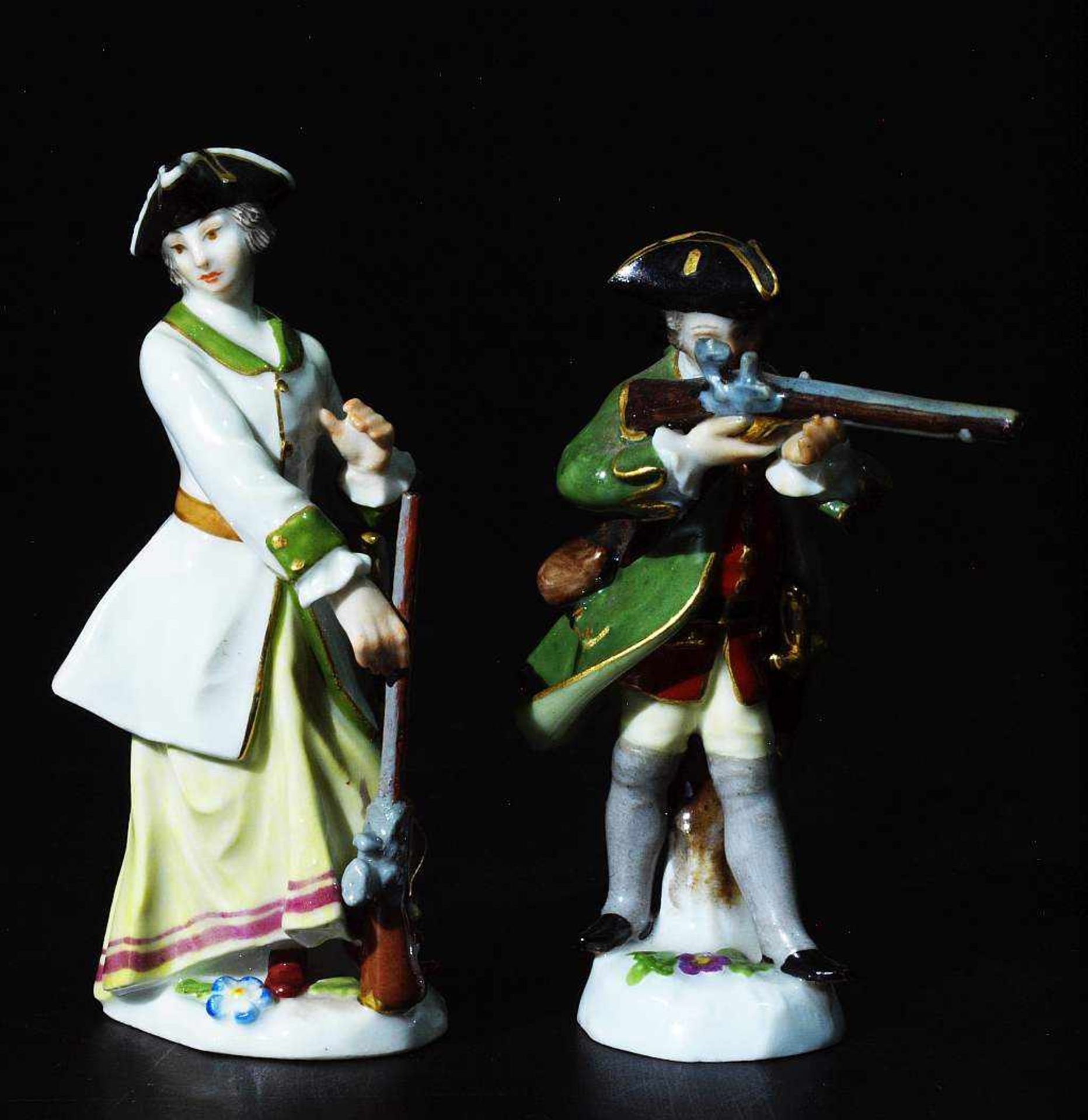 Jäger und Jägerin, MEISSEN 19. Jh. Jäger und Jägerin, MEISSEN um 1880, 1. Wahl. Zweier Satz - Bild 2 aus 6