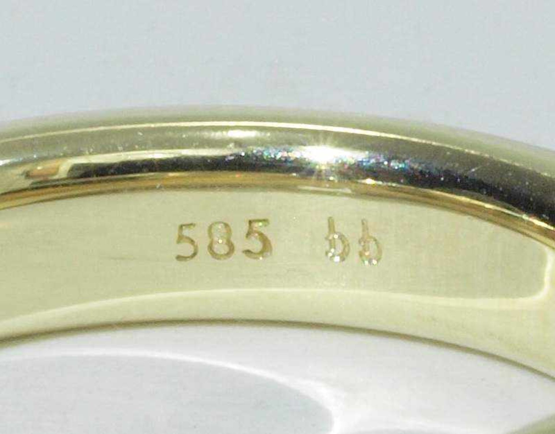 Spannring. Spannring. 585er Weißgold, besetzt mit einem Brillant von 0,20 ct H/vs. Caratzahl in - Bild 4 aus 4