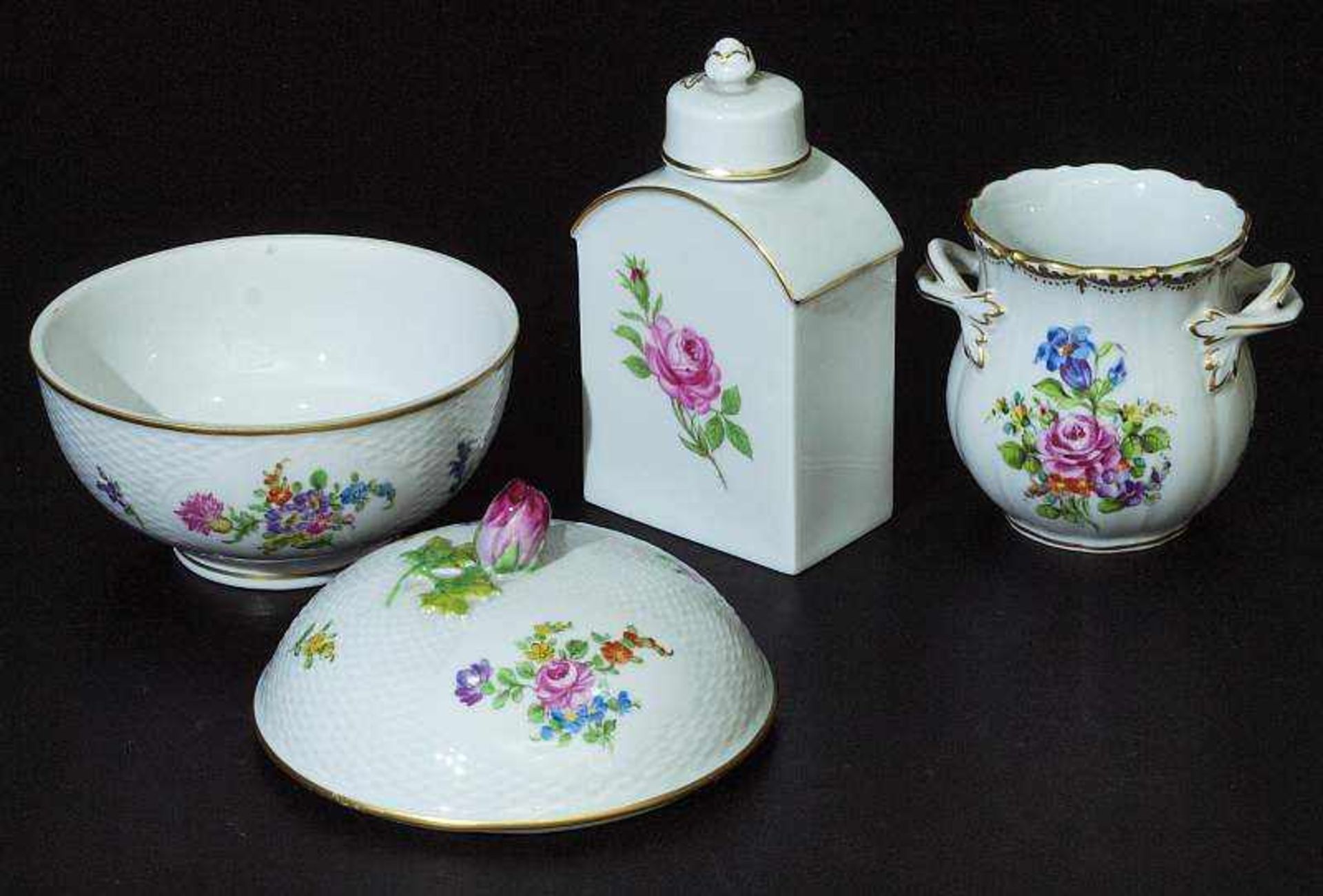 Drei Teile Konvolut. Drei Teile Konvolut. 1)Teedose FÜRSTENBERG, 20. Jahrhundert. Farbige - Bild 3 aus 5