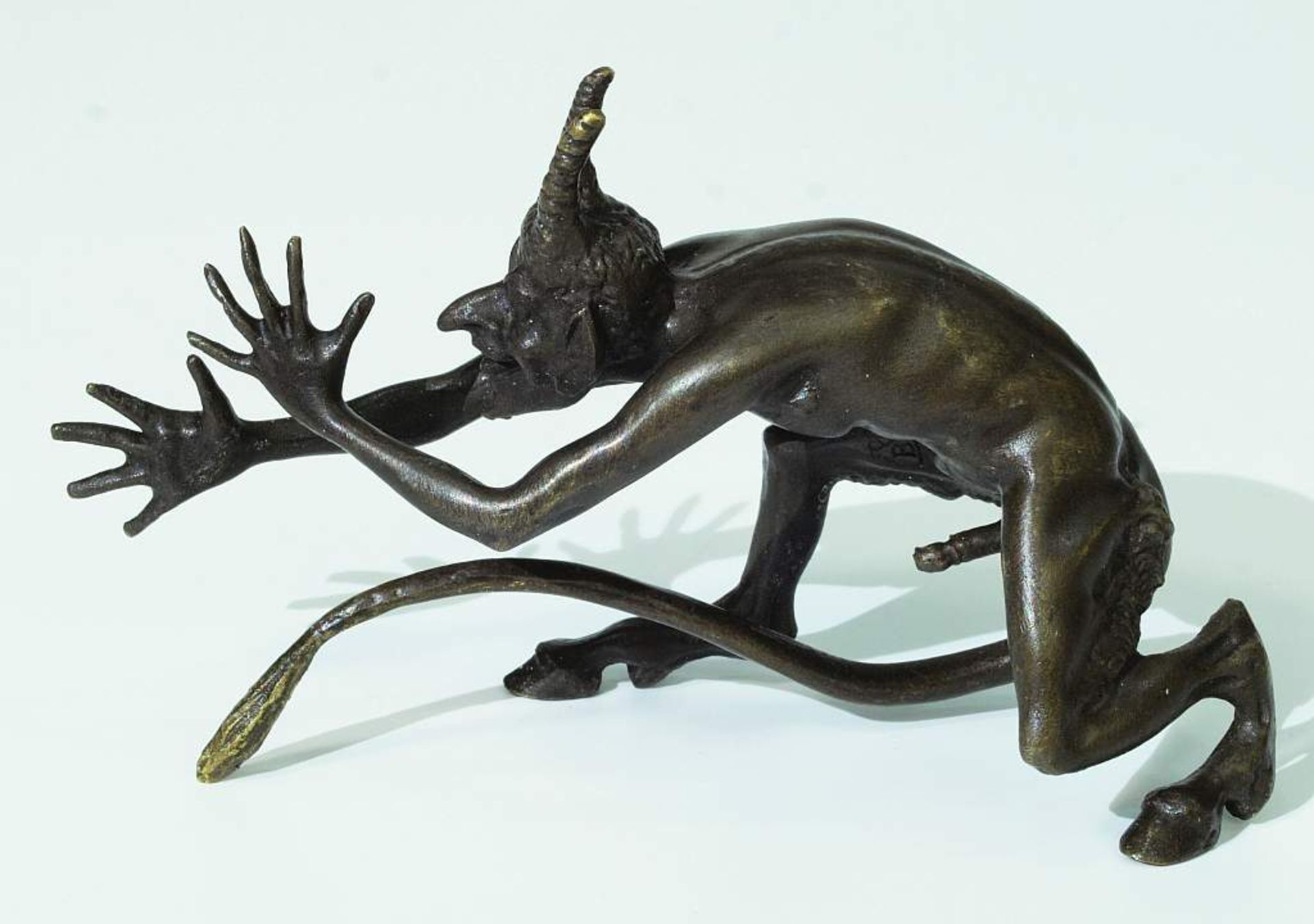 Wiener Bronze. Erotika, "Teufel". Wiener Bronze. Erotika,"Teufel", Bronze. Im Ausfallschritt - Bild 2 aus 5