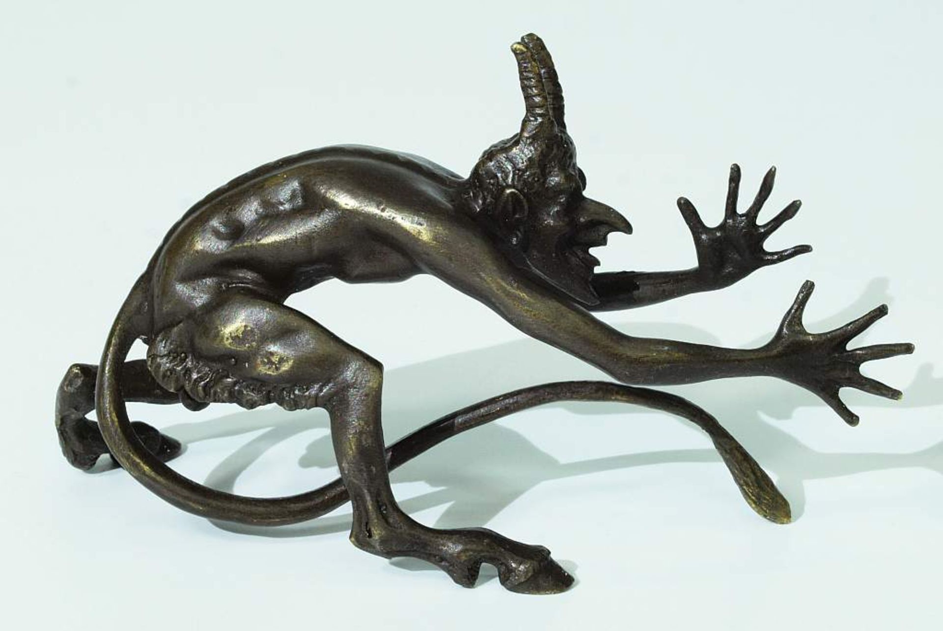 Wiener Bronze. Erotika, "Teufel". Wiener Bronze. Erotika,"Teufel", Bronze. Im Ausfallschritt - Bild 3 aus 5