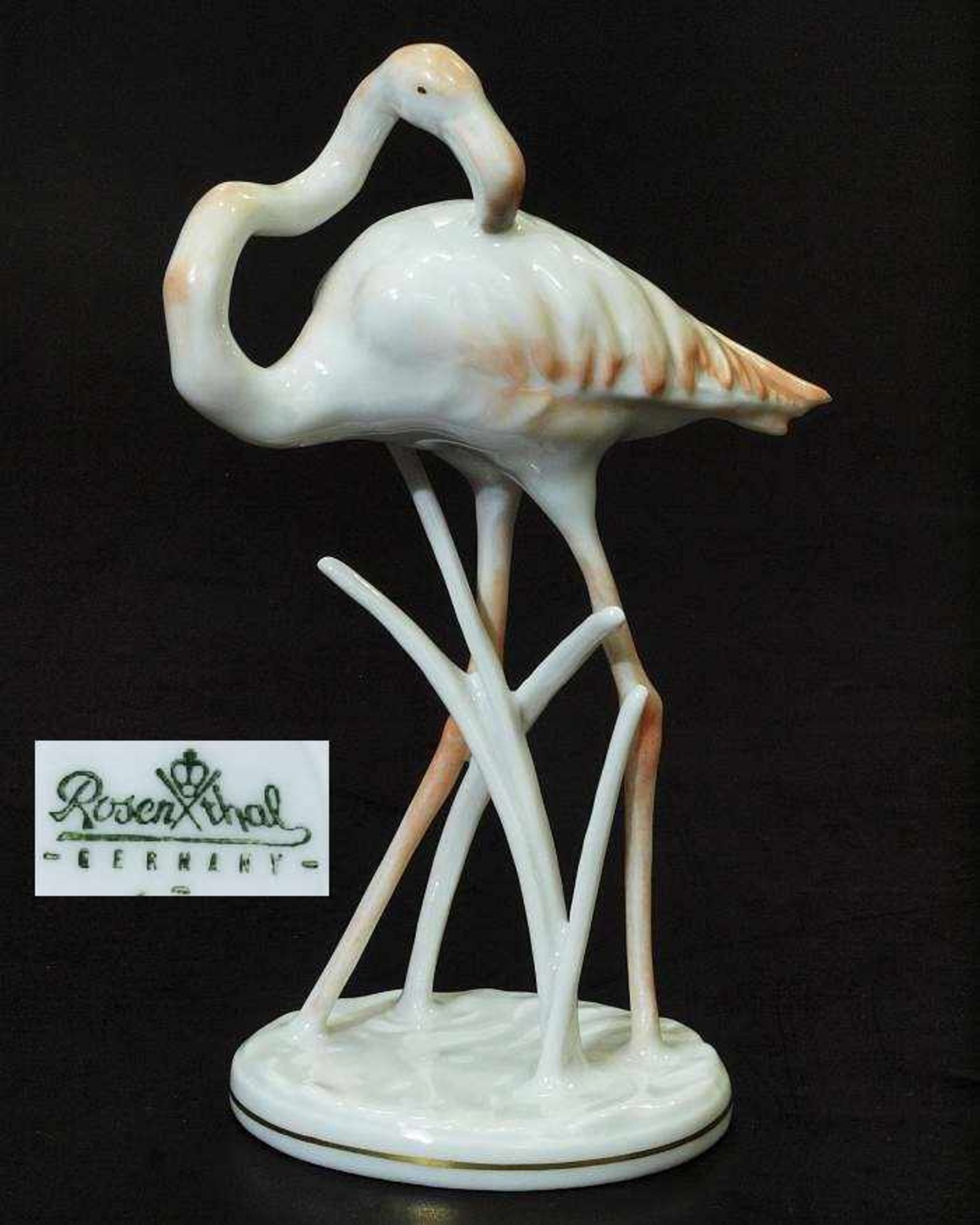 HEIDENREICH, Fritz. HEIDENREICH, Fritz. 1895 Augsburg - 1966 Selb. ROSENTHAL Tierfigur "Flamingo".