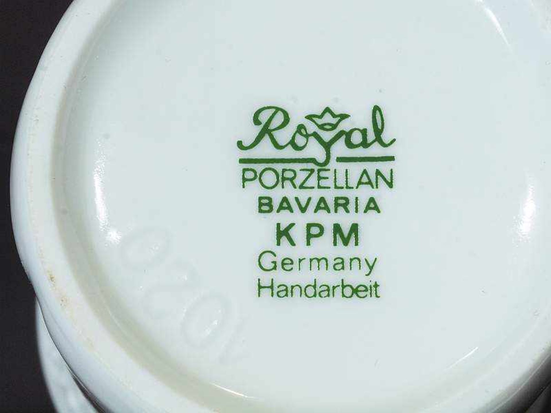 Konvolut, 14 Teile. Konvolut, 14 Teile: 1) Zwei Vasen und eine Muschel Schnecke. ROYAL Bavaria - Bild 4 aus 6