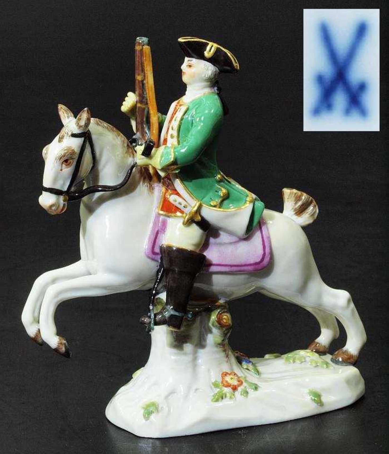 Figurengruppe Miiniatur "Jäger zu Pferd". Figurengruppe Miniatur "Jäger zu Pferd". MEISSEN 1980,