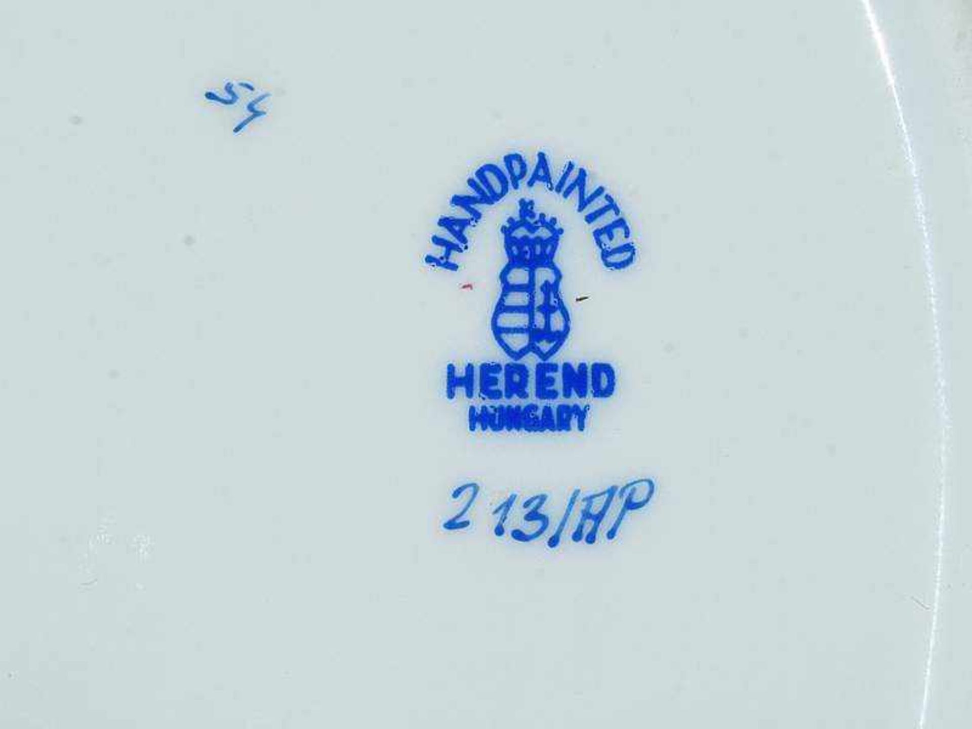Diverses. HEREND Apponyi "purpur". Diverses, HEREND/Ungarn, 20. Jahrhundert. Reliefdekor "Altozier". - Bild 4 aus 4