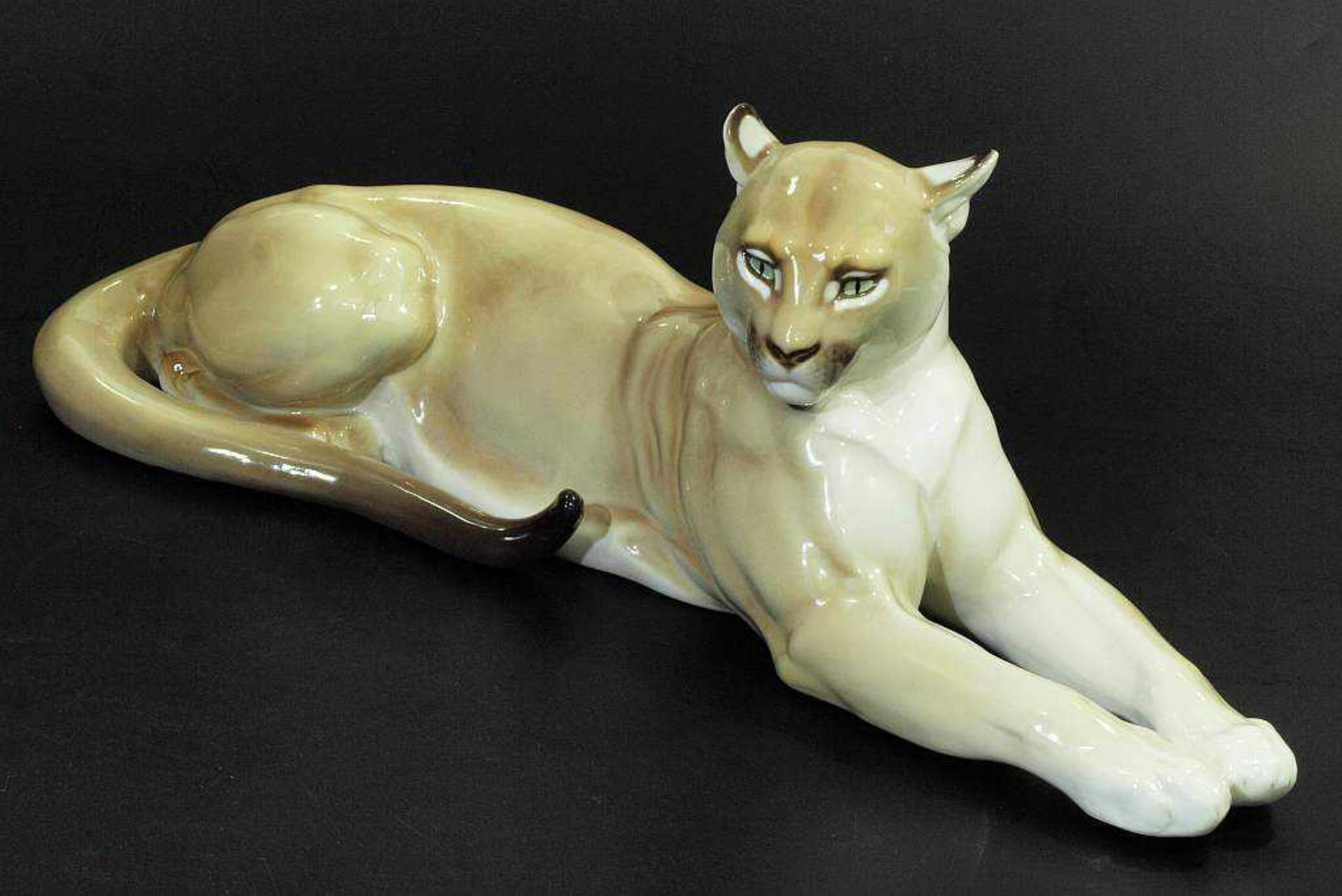 Jugendstil Tierfigur "Silberlöwe"( liegender Puma). NYMPHENBURG. Jugendstil Tierfigur "Silberlöwe" ( - Bild 2 aus 6
