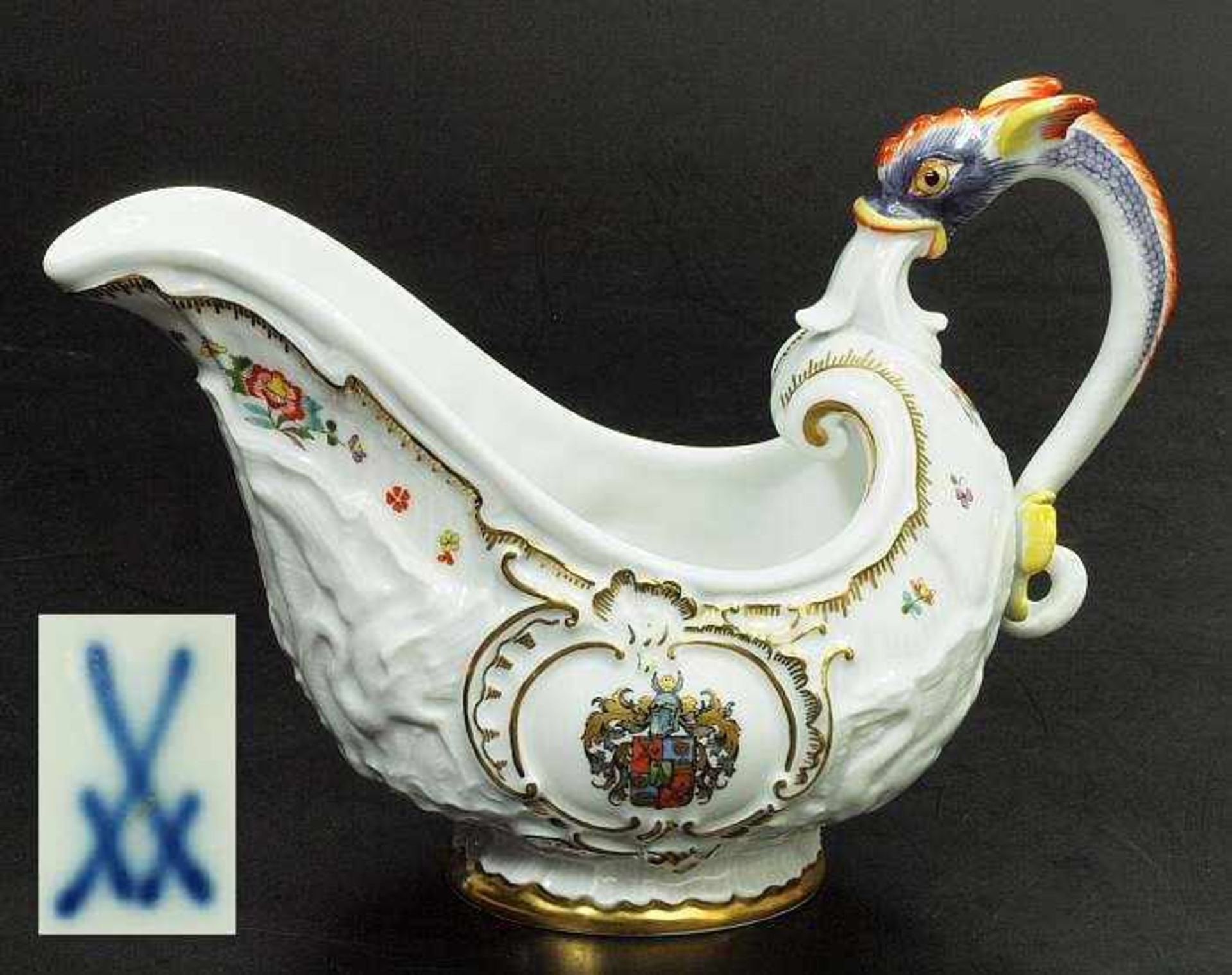 Schwanenservice Sauciere. MEISSEN. Schwanenservice Sauciere, 0,25 L. MEISSEN nach 1970, 1. Wahl.