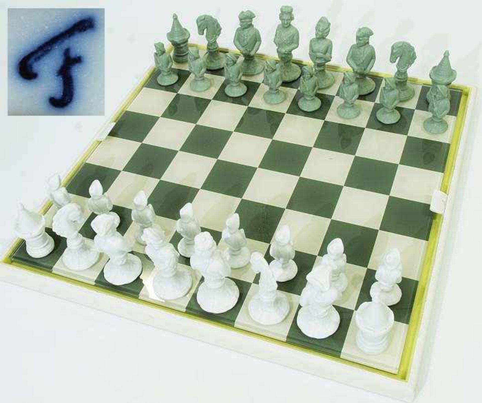 Fürstenberger Schachspiel. Fürstenberger Schachspiel mit kompletten Spielfigurensatz (32) aus