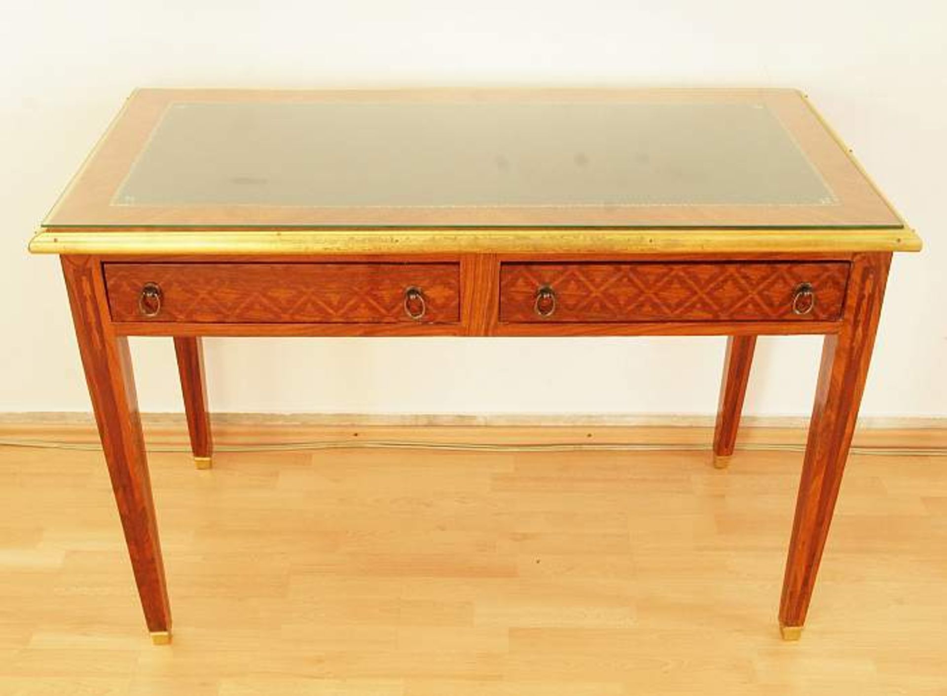 Schreibtisch im französischen Stil, Schreibtisch im französischen Stil, 20. Jahrhundert, Holz