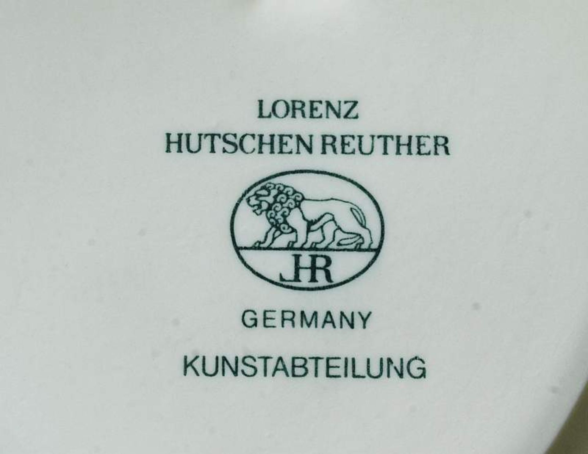 Akt-Figur "Nach dem Bade". Akt-Figur "Nach dem Bade". HUTSCHENREUTHER, Entwurf Karl Tutter (1883 - - Image 9 of 9