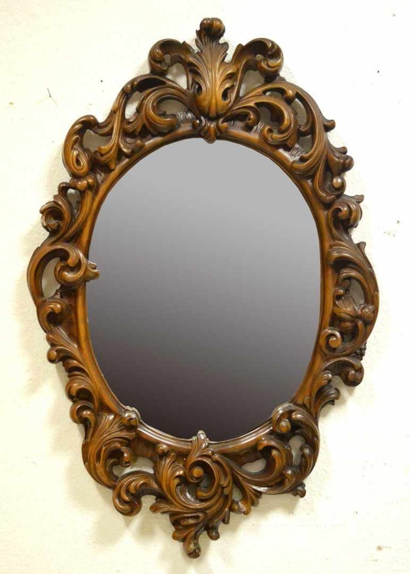 Spiegel Hartholz, geschnitzt, im Barock-Stil, oval, durchbrochen, 89 X 59 cm