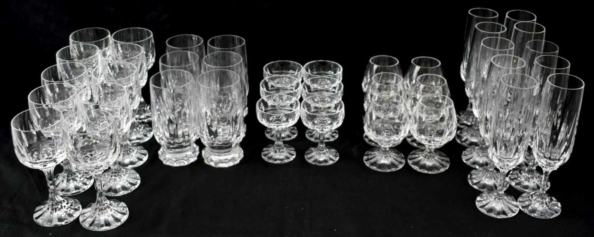 Konvolut Gläser für sechs Personen, 38 Gläser, farbl. Kristallglas, Kelch geschliffen, 10