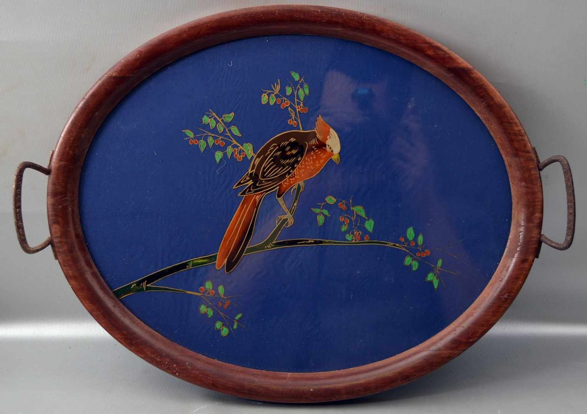 Tablett oval, Holzrahmen, zwei Griffe, Spiegel mit Vogel auf Ast bunt bemalt, 33 X 45 cm, um 1900