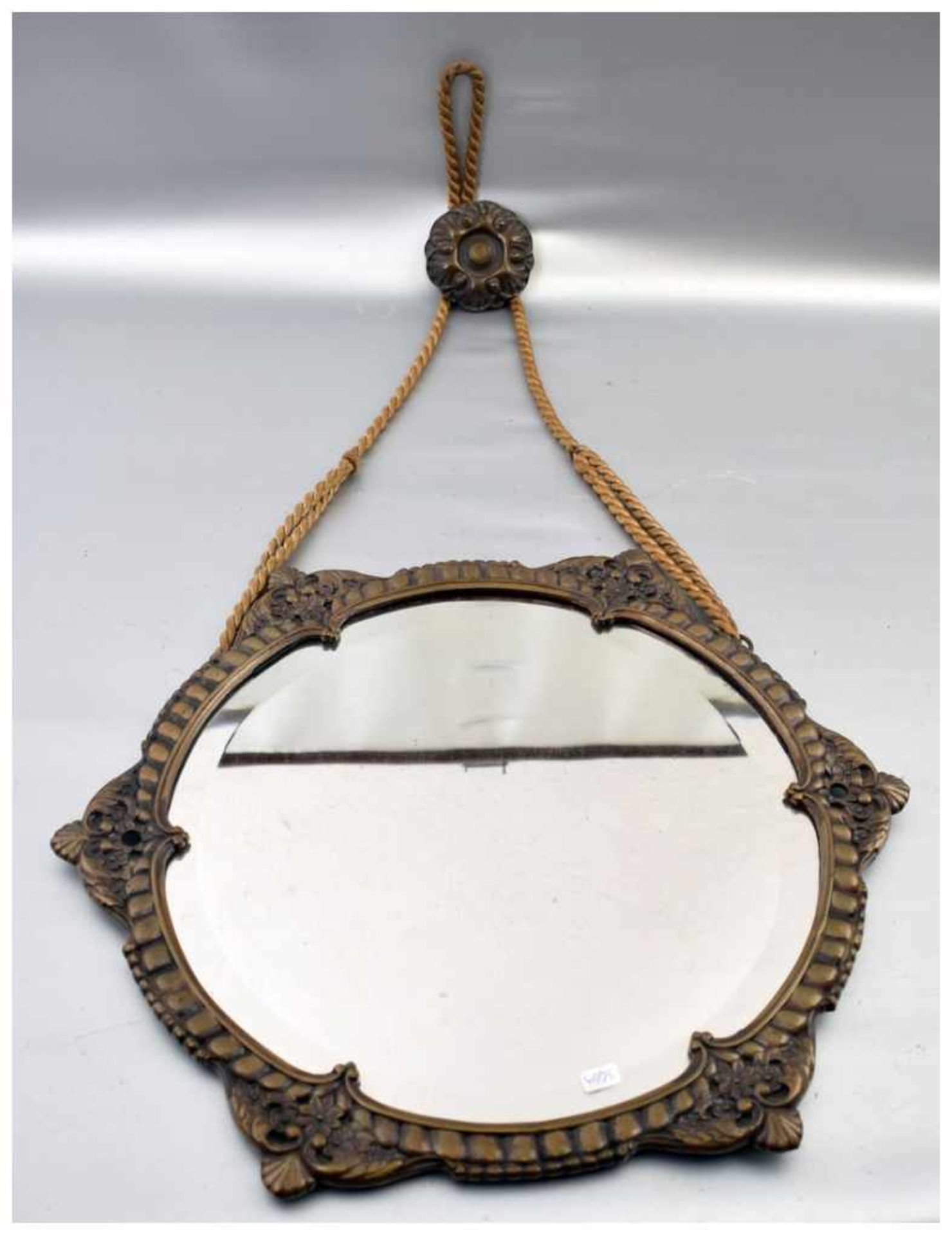 Spiegel Messing, rund, Facetteglas, geschliffen, verzierter Rand, Dm 45 cm