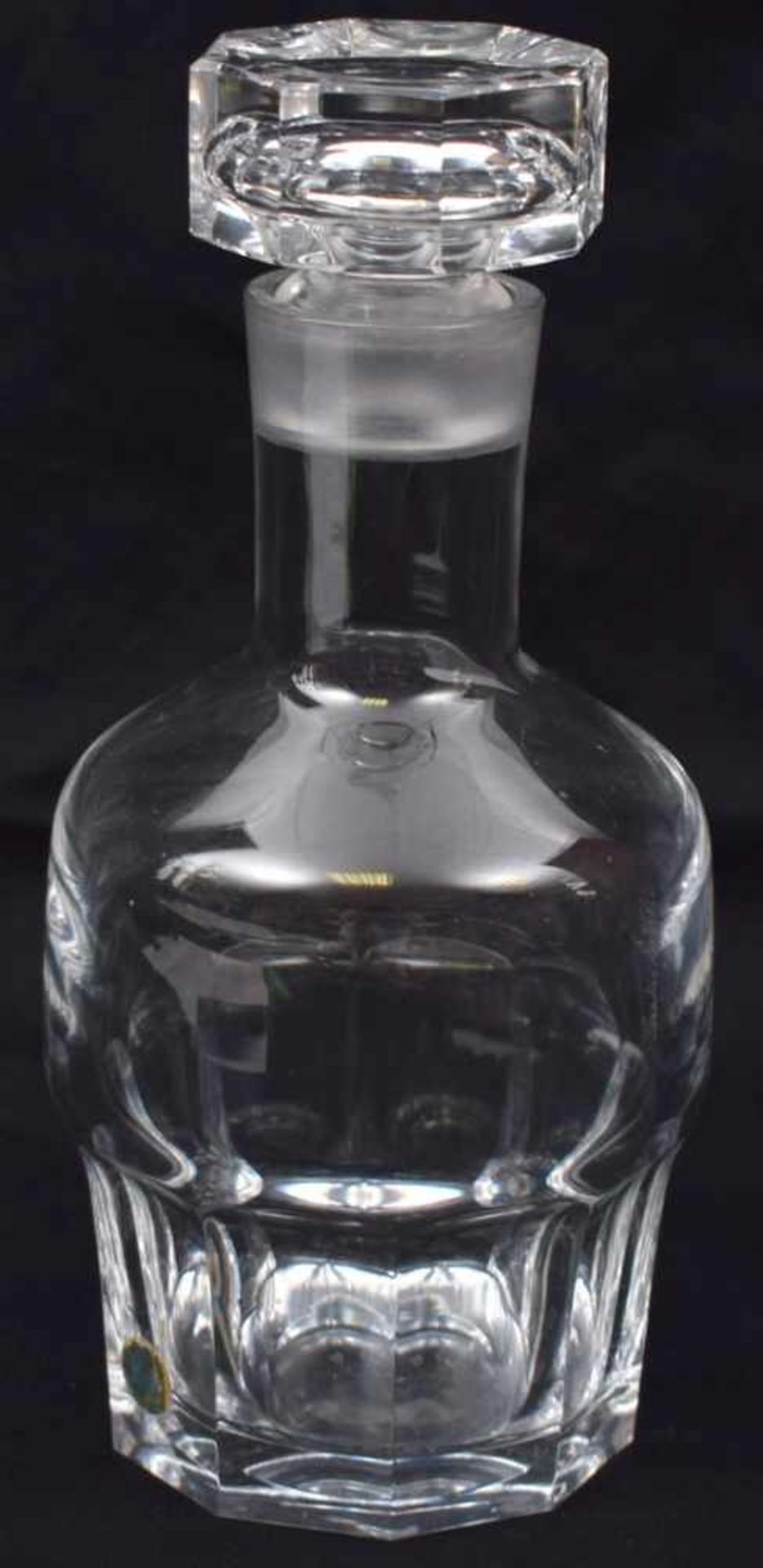 Karaffe farbl. Glas, facettiert geschliffen, H 24 cm