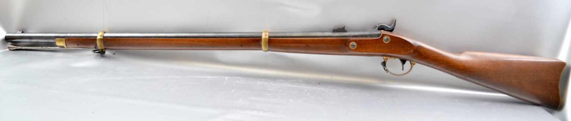 Perkussionsgewehr Dekoration, Hartholzschaft, mit Messing, Ladestock, L 125 cm