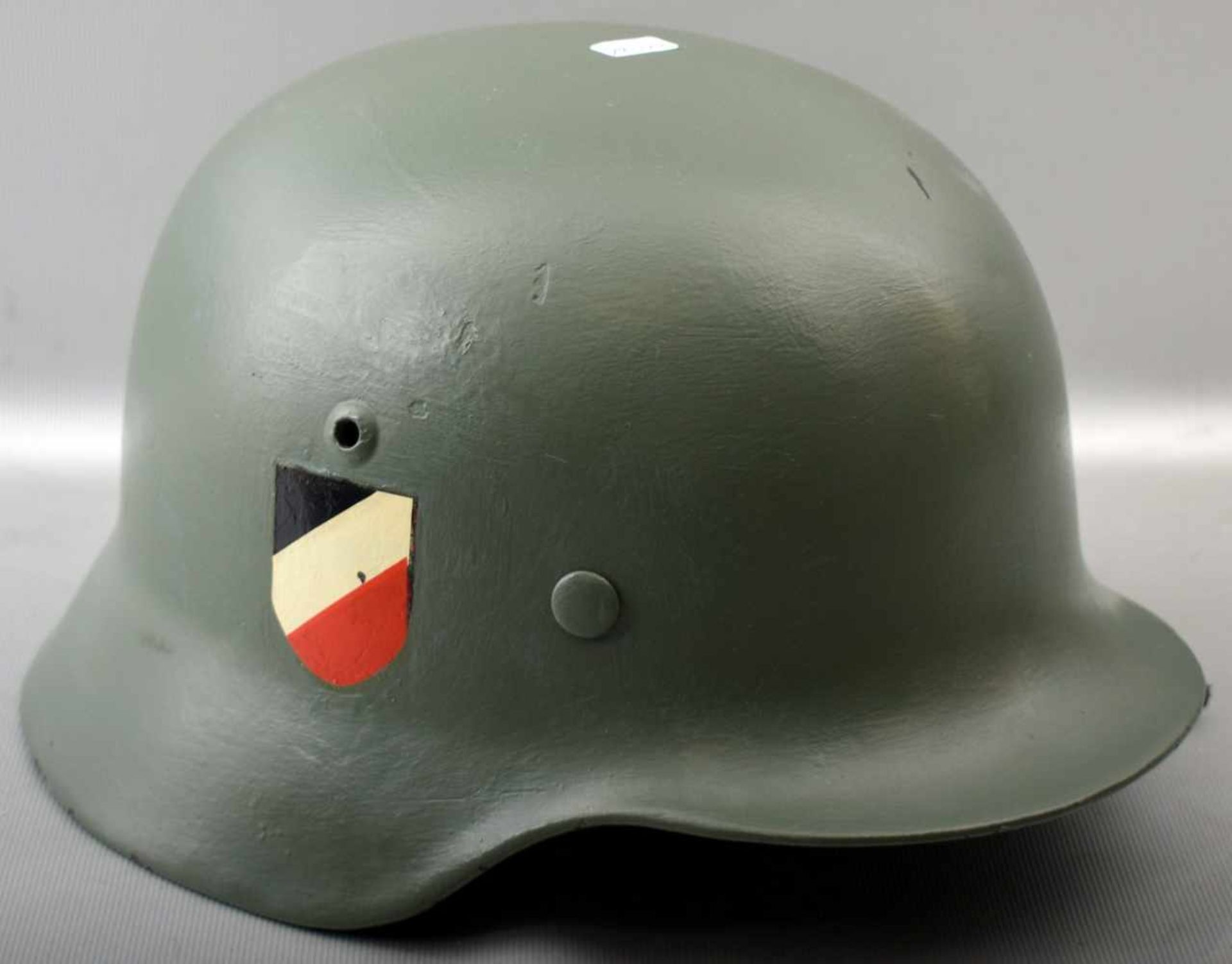 Stahlhelm innen mit Leder, um 1940