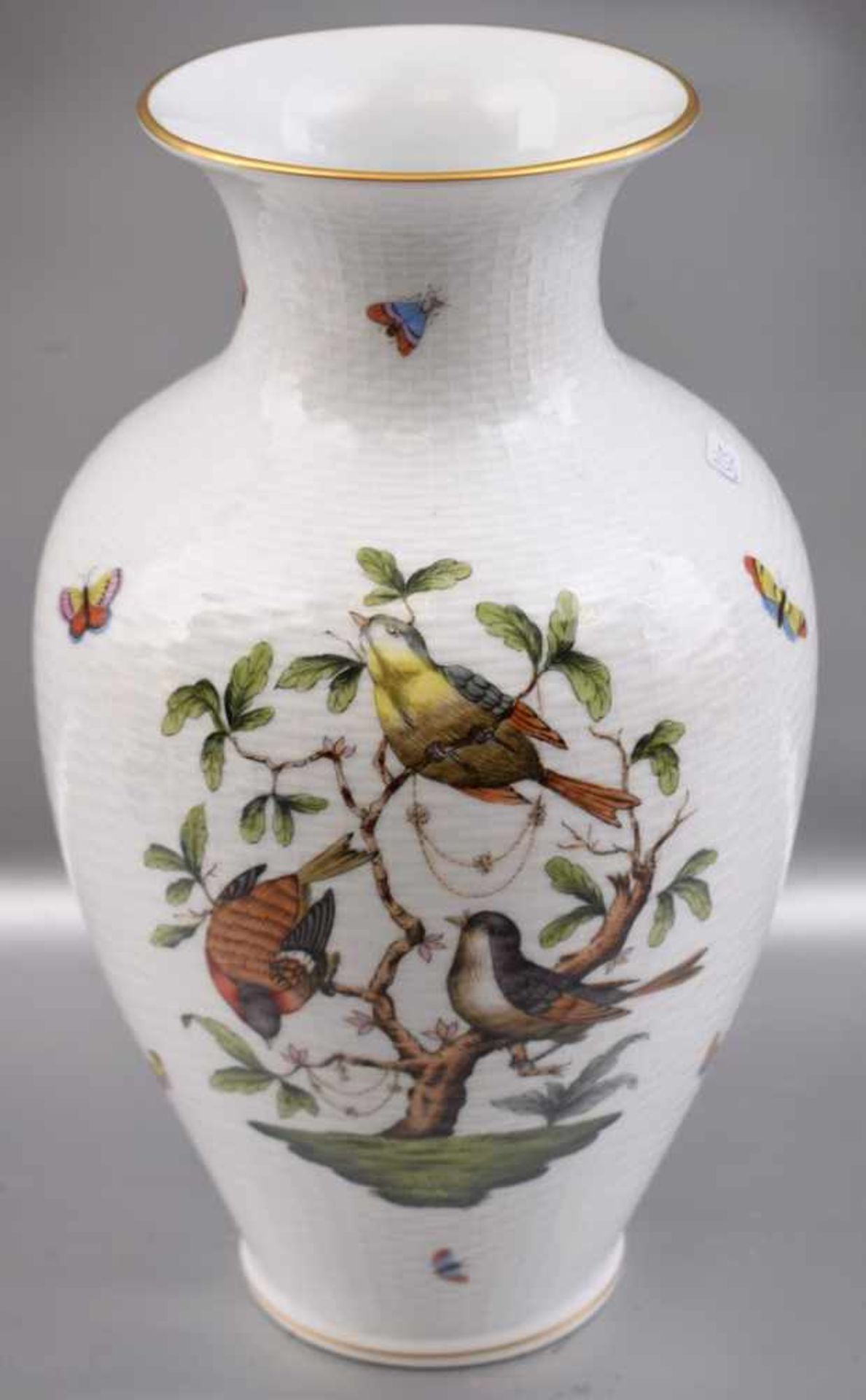 Vase Goldrand, Korbwandung, Dekor Rothschild, H 32 cm, FM Herend