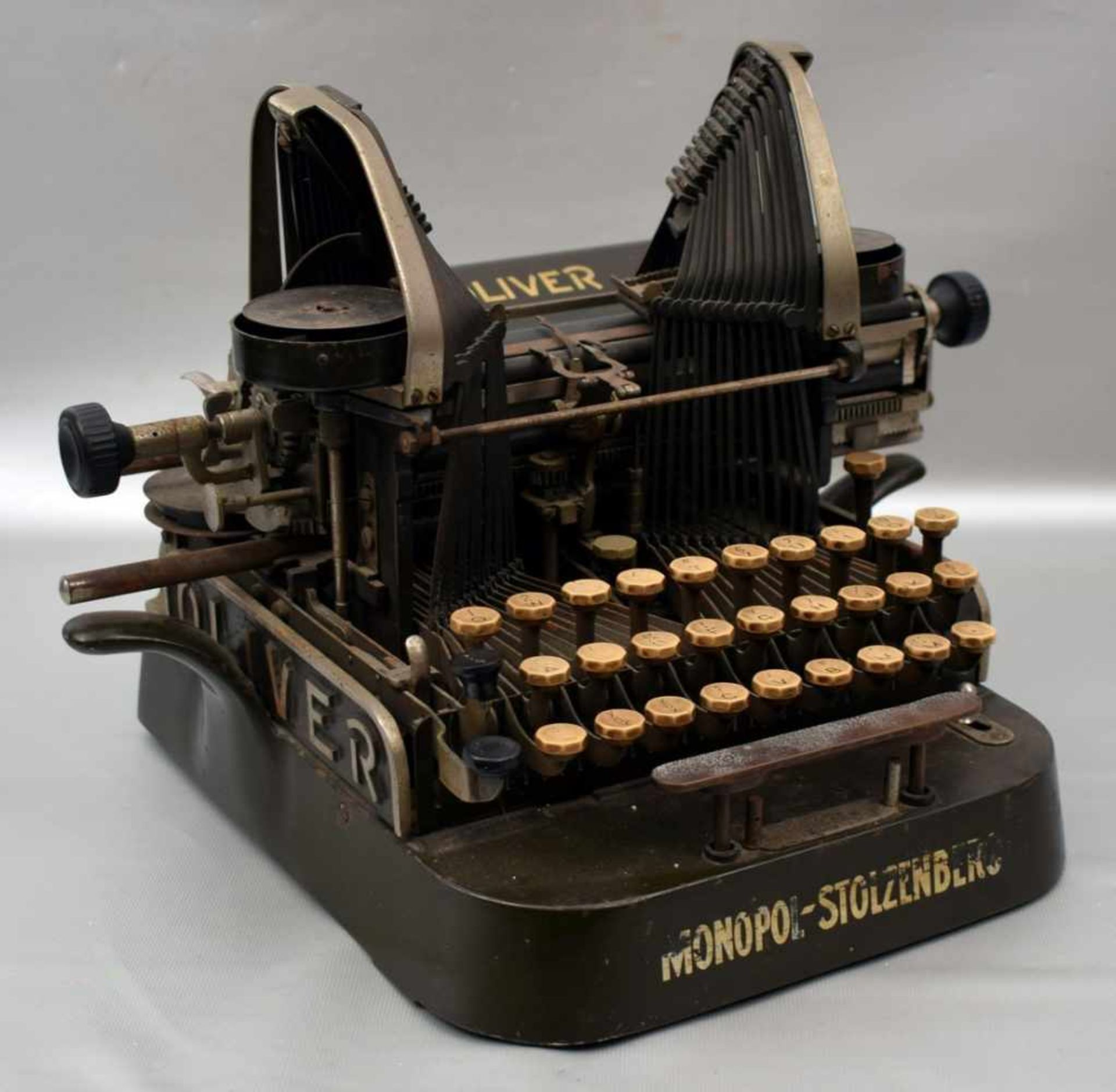 Schreibmaschine FM Oliver, Monopol Stolzenberg, um 1920