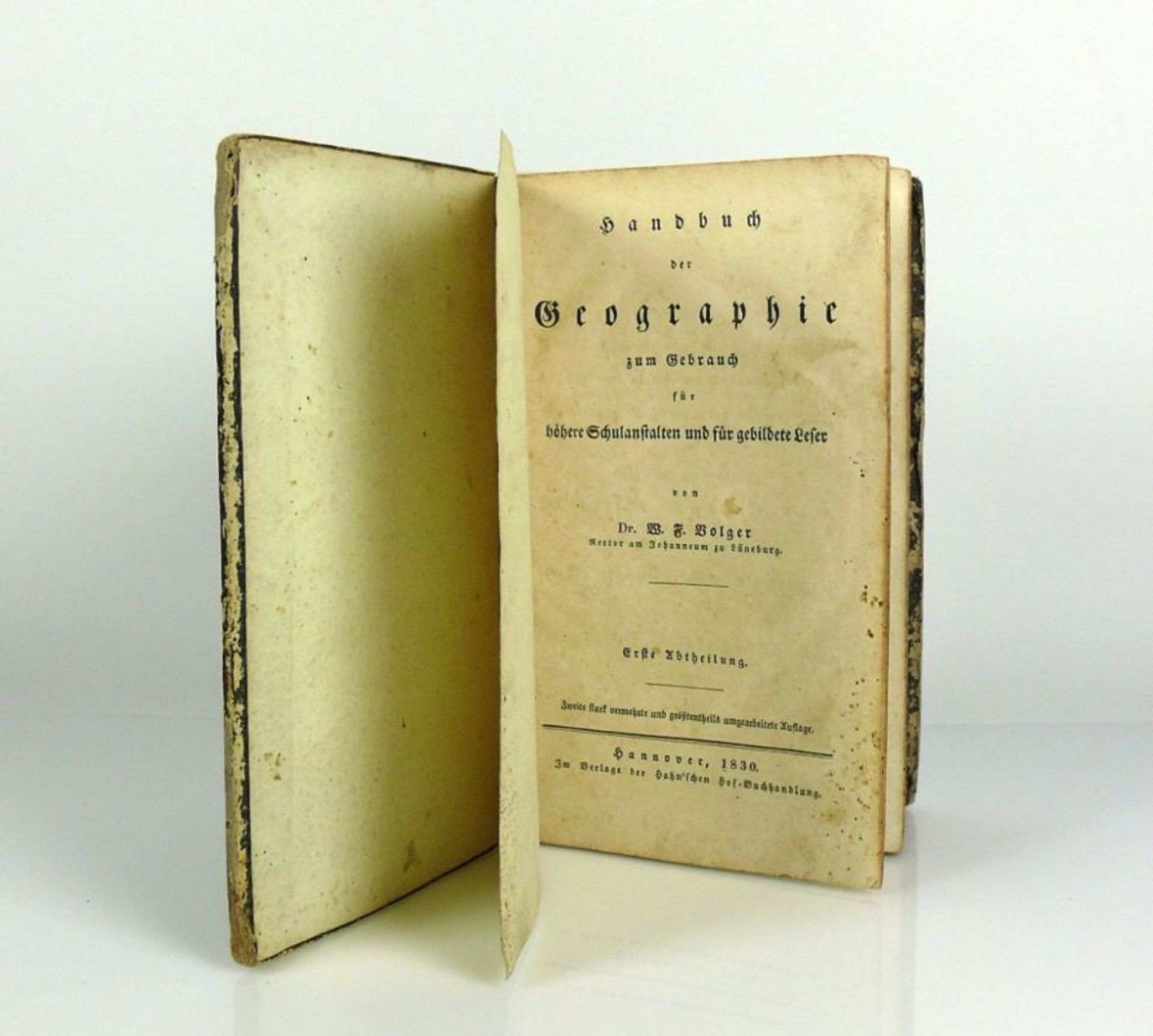 Handbuch der Geographie von Dr. W.F.Bolger; Hannover 1830; 1030 Seiten - Bild 2 aus 2