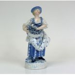 Gärtnerin-Figur (Meissen, ca. 1860-80) Modell von M.V. Acier; Frau mit Blütenkorb; Blaumalerei;