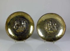 Paar Zierschalen (1.H.19.Jh.) Silber; runde Form im Spiegel reliefierter Obstdekor mit Perlrand;
