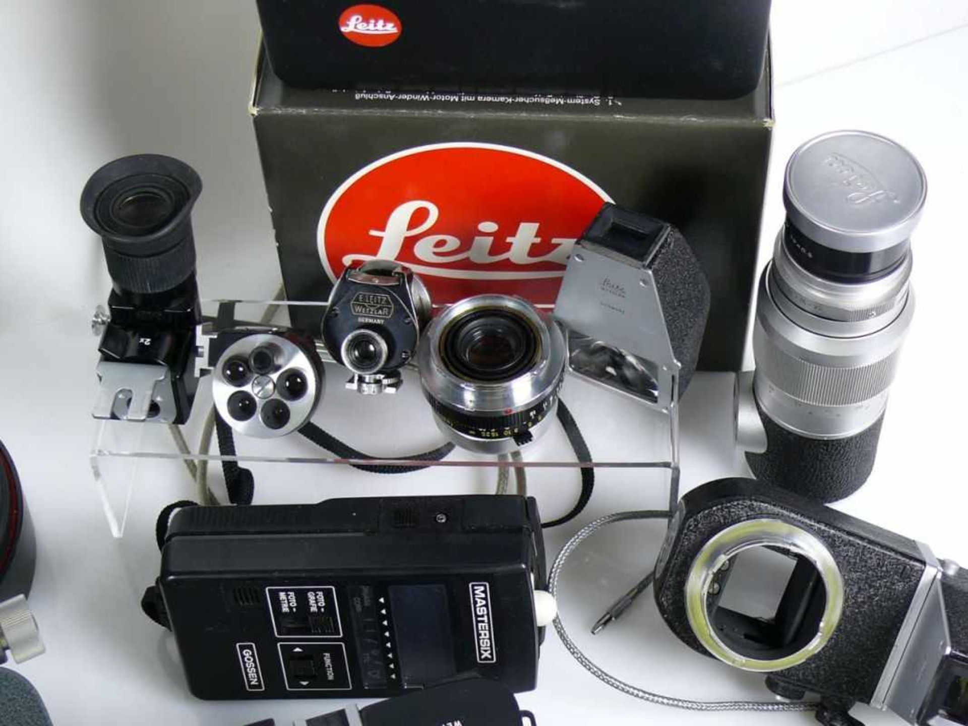 LEICA-Sammlung Teil II 2 Kameras; Leicaflex SL2 und Leica CL; mit div. Objektiven und weiterem - Bild 5 aus 6