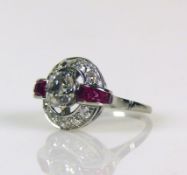 Art Deco-Diamantring (um 1925) Platin 950; Mittelstein von ca. 2,0ct, W-SI/P1; umgeben von 8