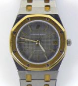 AUDEMARS PIGUET-Herrenarmbanduhr "ROYAL OAK", Stahl/Gold; Automatik; mit Zentralsekunde und Datum