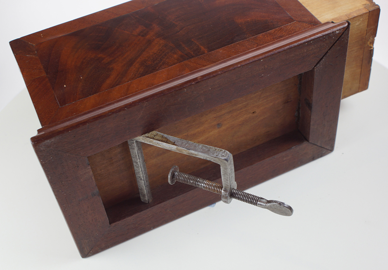 Rosewood veneered table pincushion - Image 2 of 2