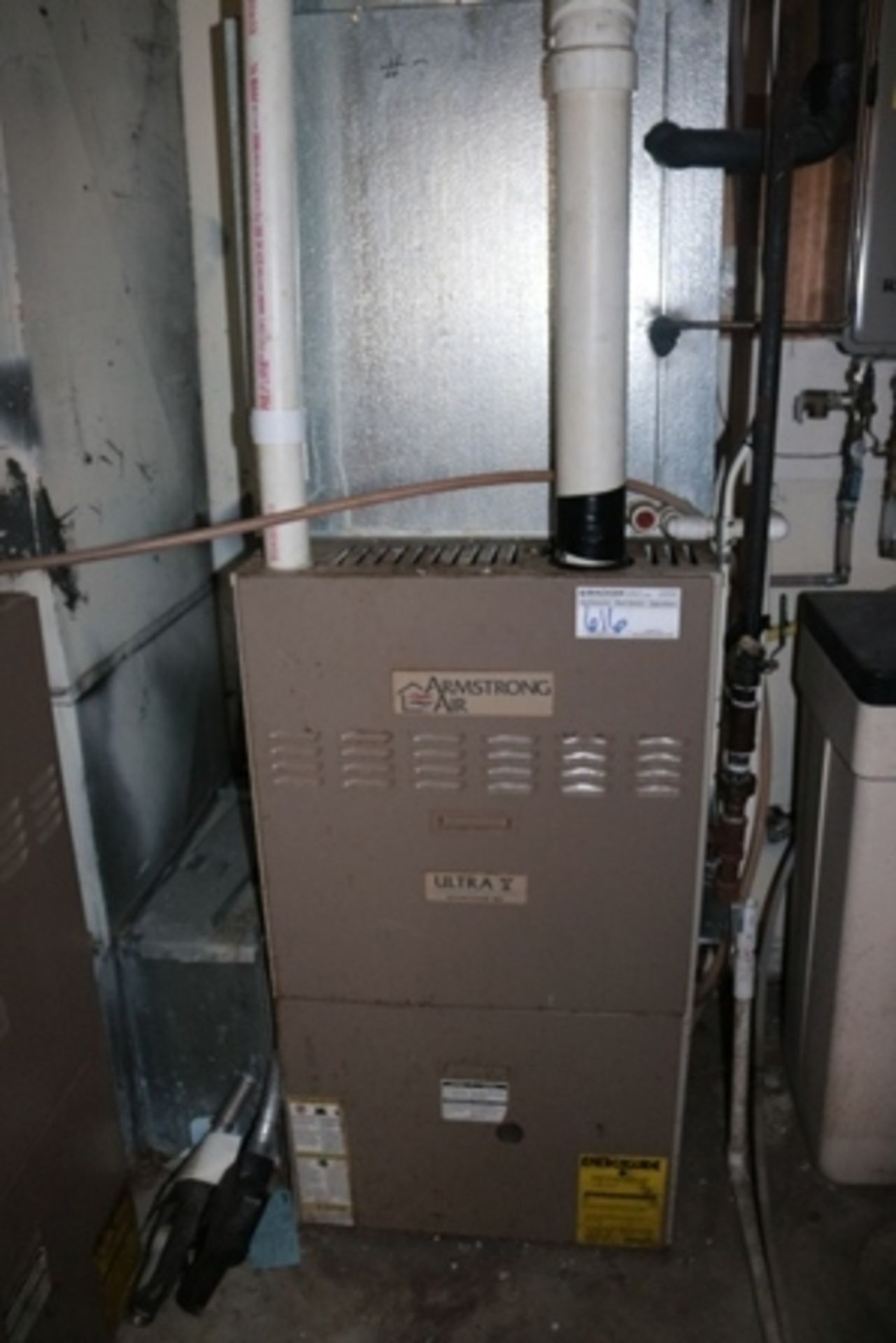 Armstrong 104,000 btu gas furnace with A Coil and condensing unit (616)
