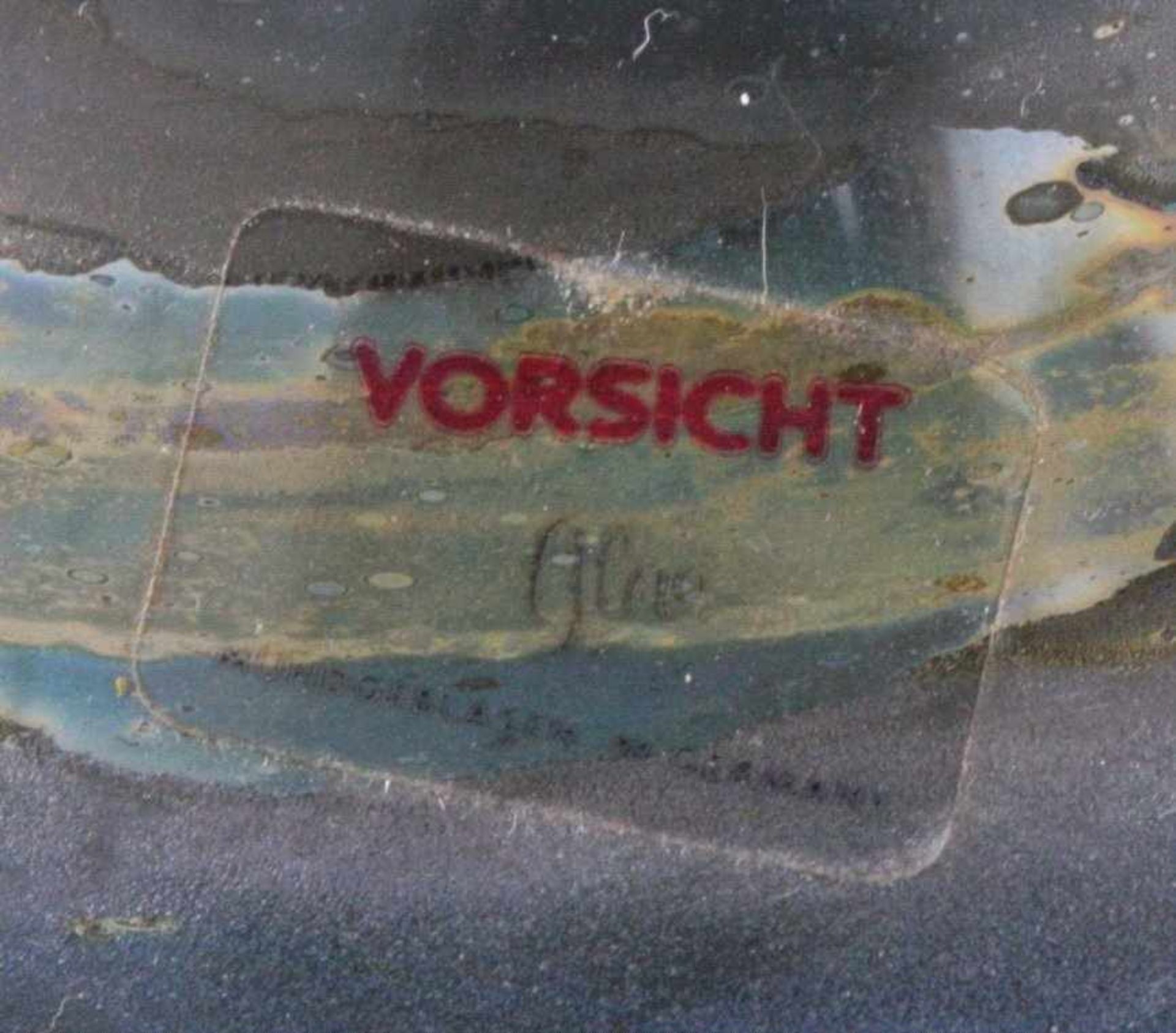 Künstlerglas-GlasschaleKlarglas, farbige Schliereneinschmelzungen runder Standfuß.Fuß geätzt "M B - Bild 2 aus 3