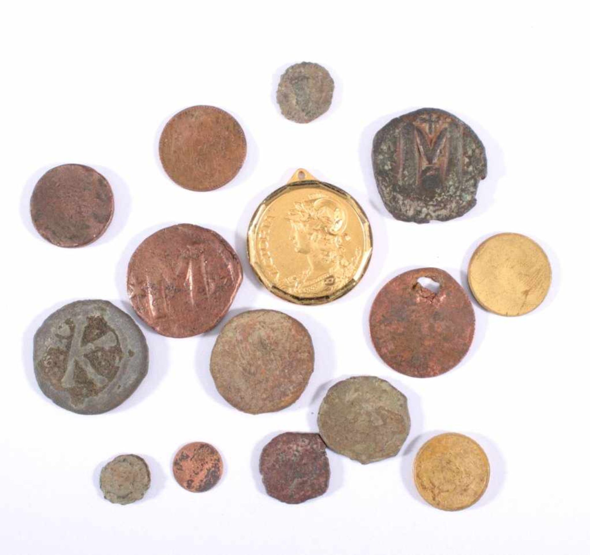 Konvolut Bodenfund Münzen und Medaillen15 Stück, Fundgrube für den Kenner, dabei auchAlt-