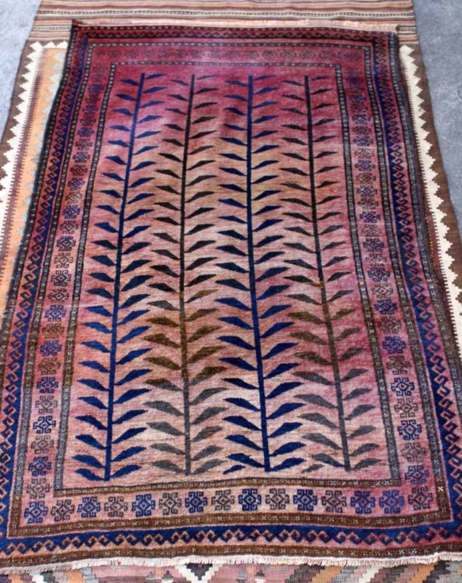 Antiker Orientteppichca. 210cm x 137cm, blau / braun / violett