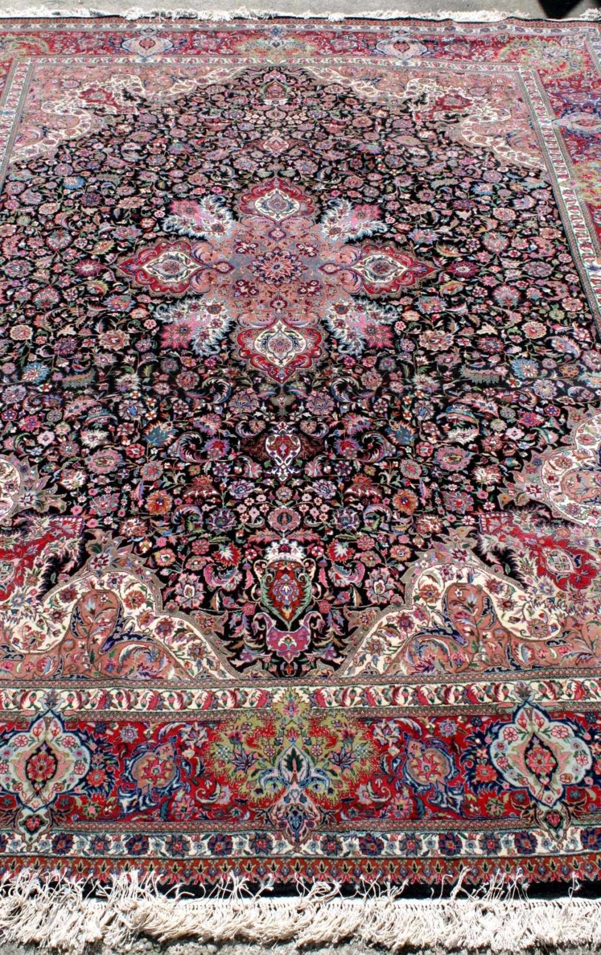 Perser, KermanIran, ca, 590000 Knoten, Rot / Blau, florales Muster, ca.273cm x 360cm