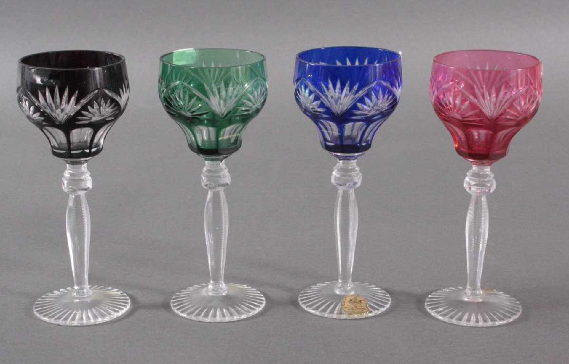 4 Römer Gläser, Hohlfeuer IlmenauBleikristall, blau, grün, rot und rubinrot überfangen,geschliffen