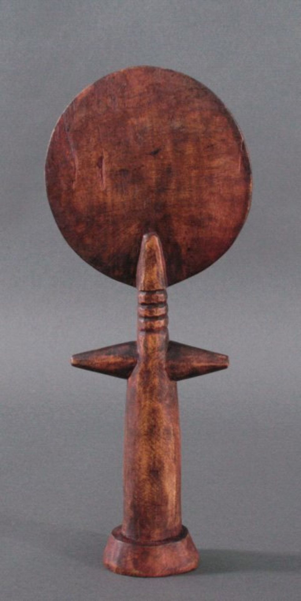 Ashanti, Ghana 2. Hälfte 20. Jh.Fruchtbarkeitspuppe Akua Ba, aus Holz geschnitzt, Kopfdekoriert - Image 2 of 2