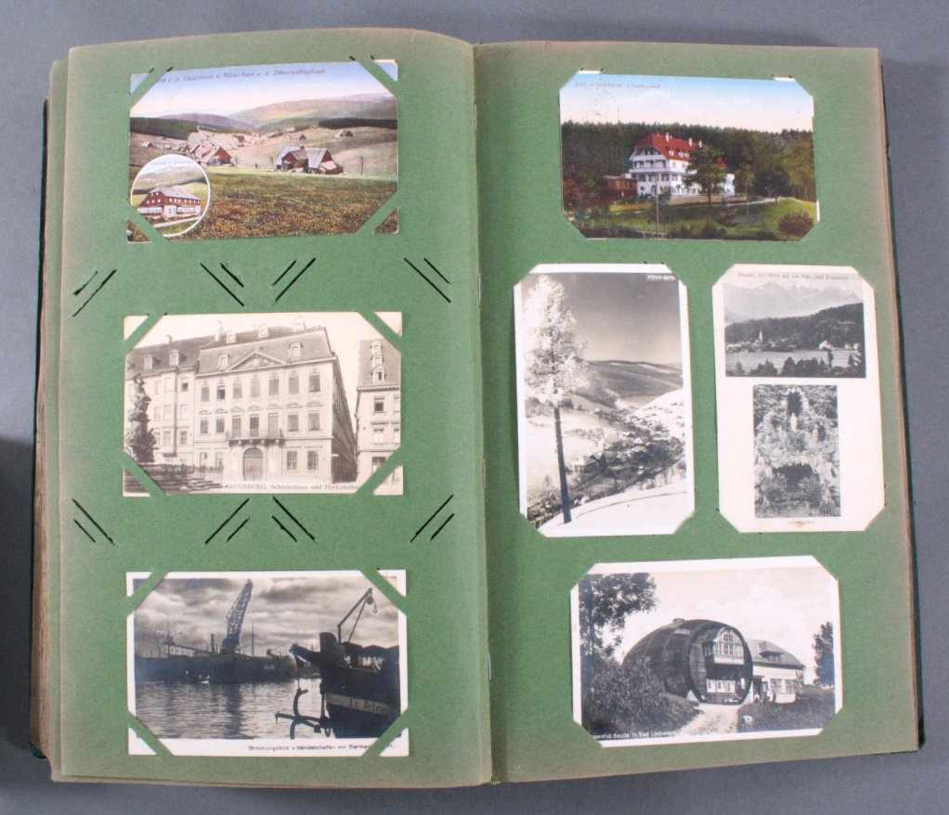 Prall gefülltes Album mit ca. 390 PostkartenBunte Mischung größtenteils um 1920/30 und älter, - Image 14 of 16