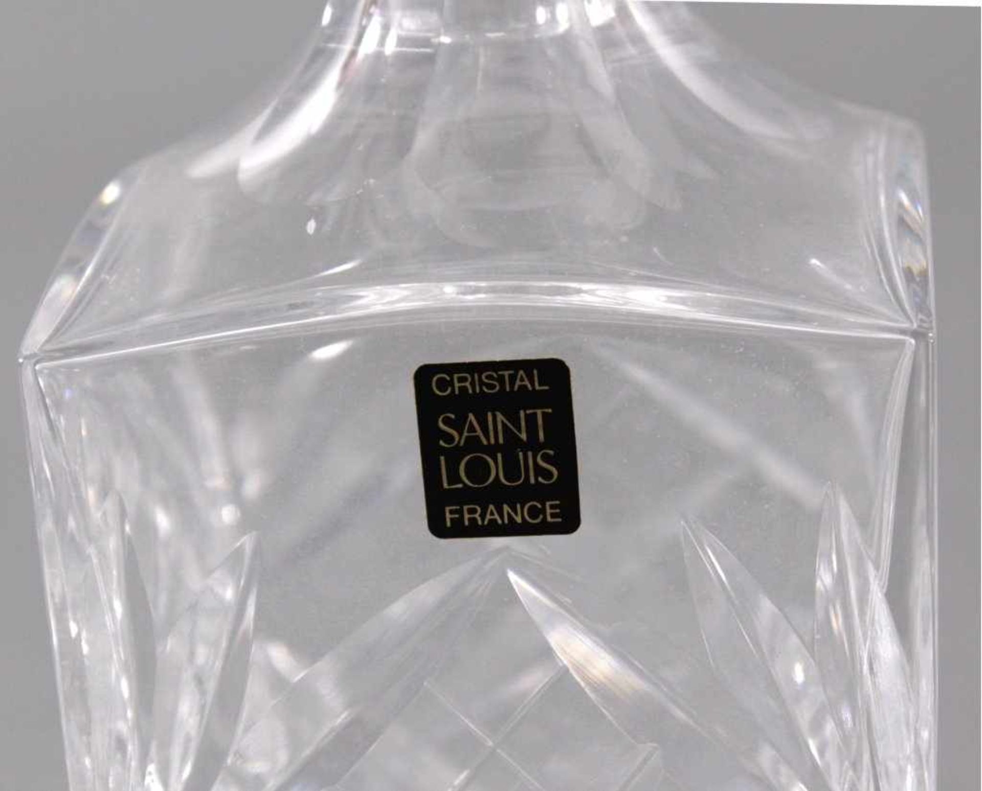 Saint Louis Kristall. 4-TeileFarbloses Kristallglas, geschliffen.2 Kerzenständer, ca. H-5,5 und 23 - Bild 2 aus 2
