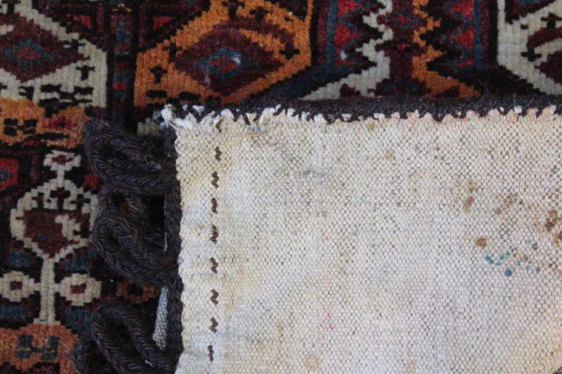 Kelim-Tasche, antik um 1900, Schmuck für die JurteWolle auf Wolle, ca. 50 x 47 cm - Bild 2 aus 2