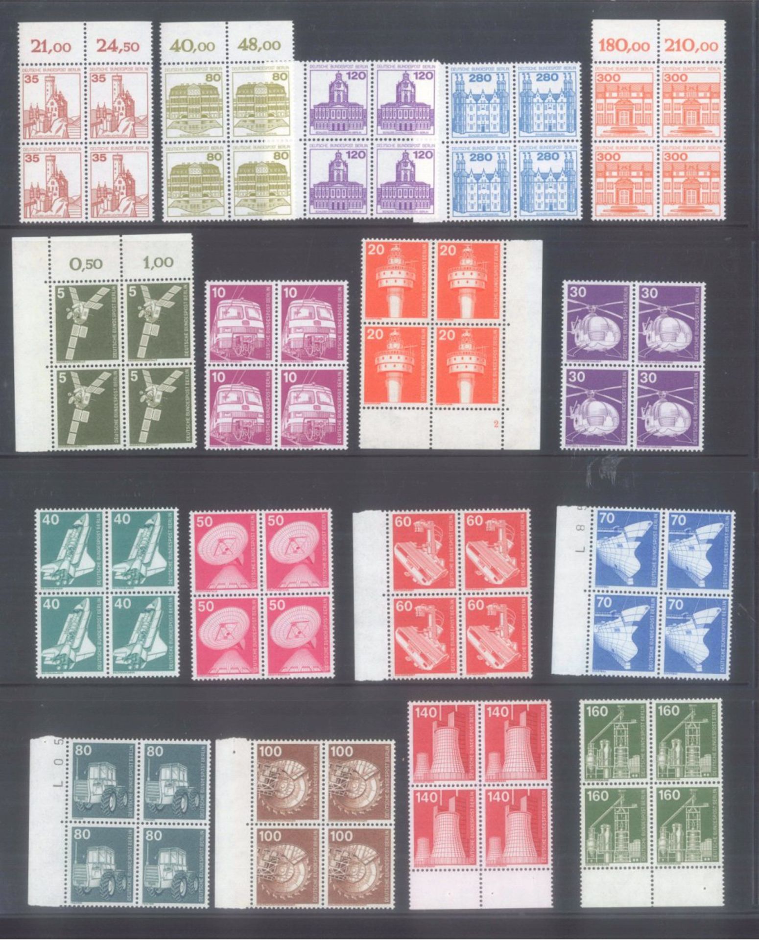 BERLIN 1966-1990 VIERER-BLOCKS un PAARE von Dauerserienschöne postfrische Sammlung ab Bauwerke II - Image 2 of 6
