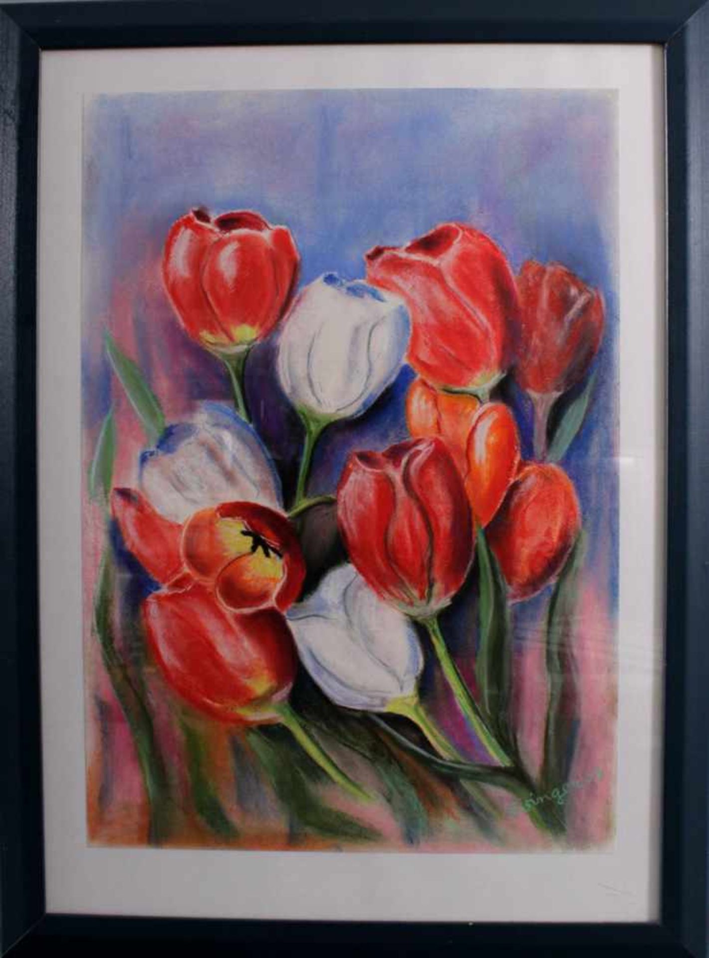 Erich Eisinger, TulpenbildKreide auf Papier, ca. 59,7 cm x 41,7 cm, gerahmt ca. 57 cmx 76,5 cm. - Bild 2 aus 3