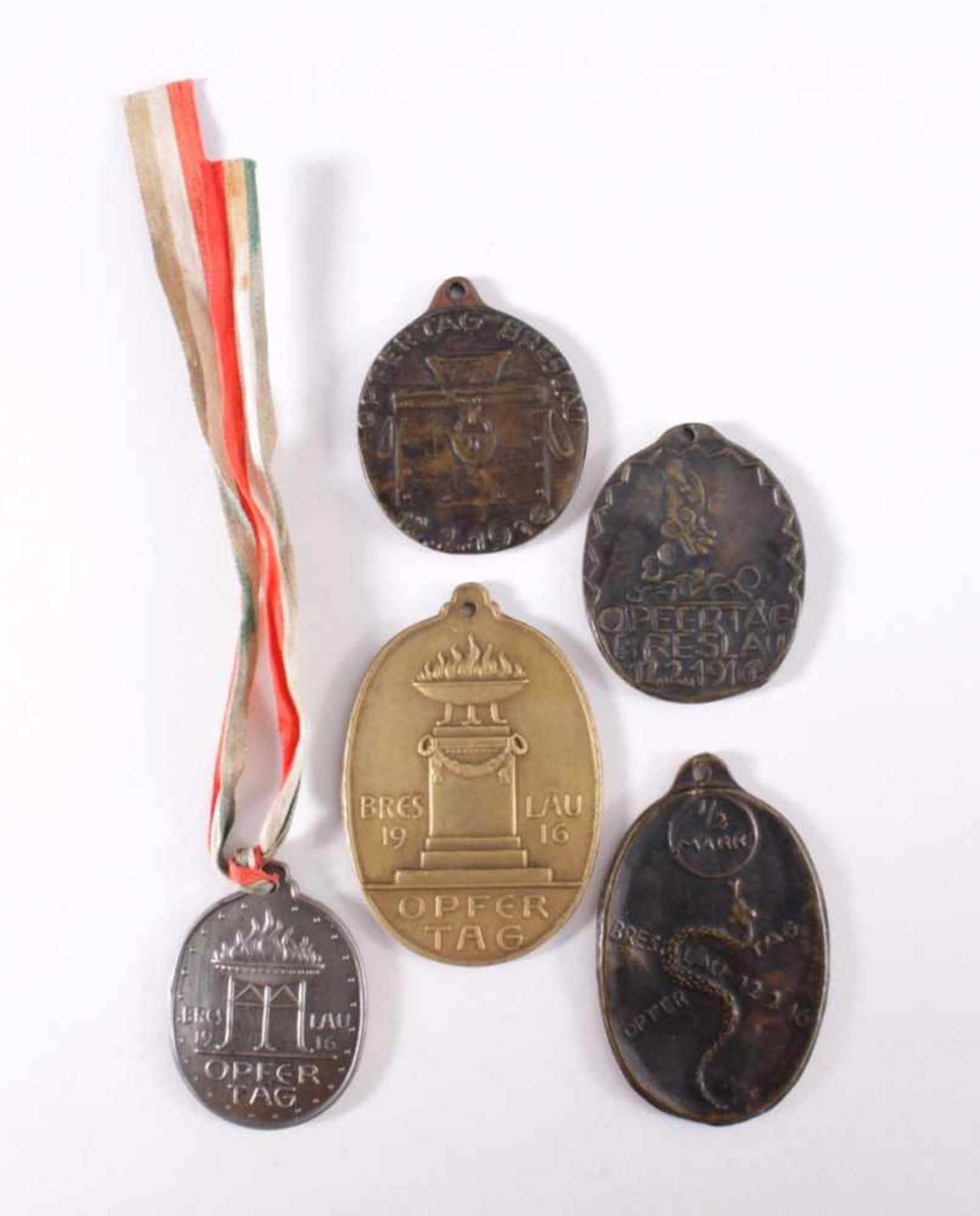 5 Medaillen Opfertag Breslau 1916, verschiedene Motive1x Opfertag Breslau 12.2.16, 1/2 Mark, Motiv