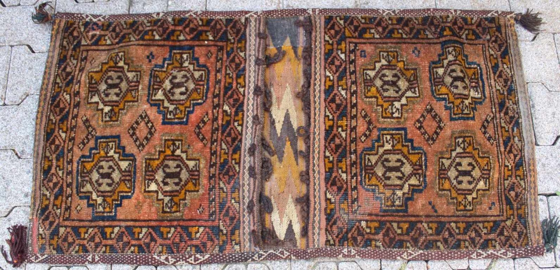 Belutsch-Tasche, antik um 1900Wolle auf Wolle, ca. 120 x 63 cm