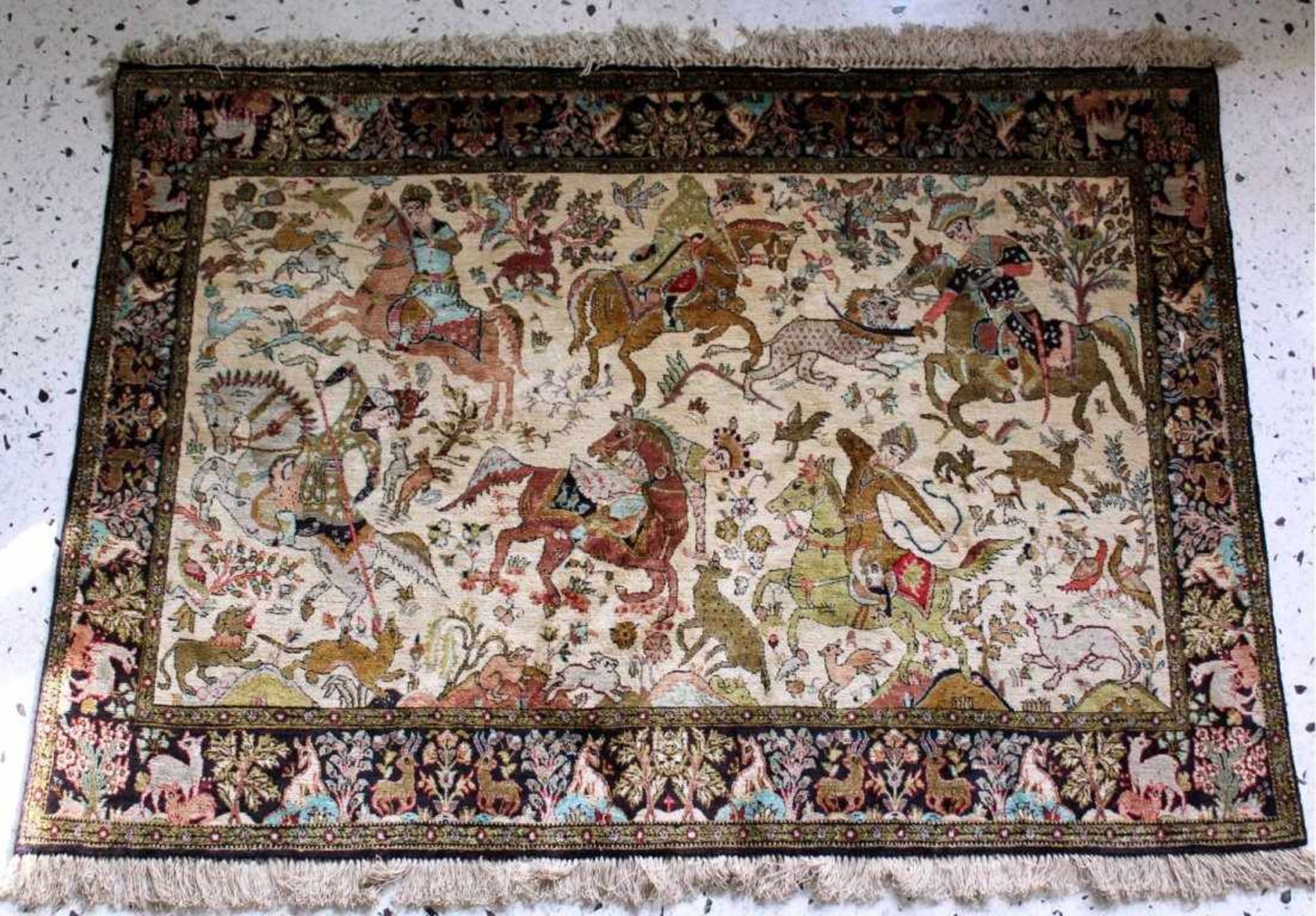 Wandteppich, GhomSeide, sehr feine Knüpfung, ca. 153 cm x 107 cm