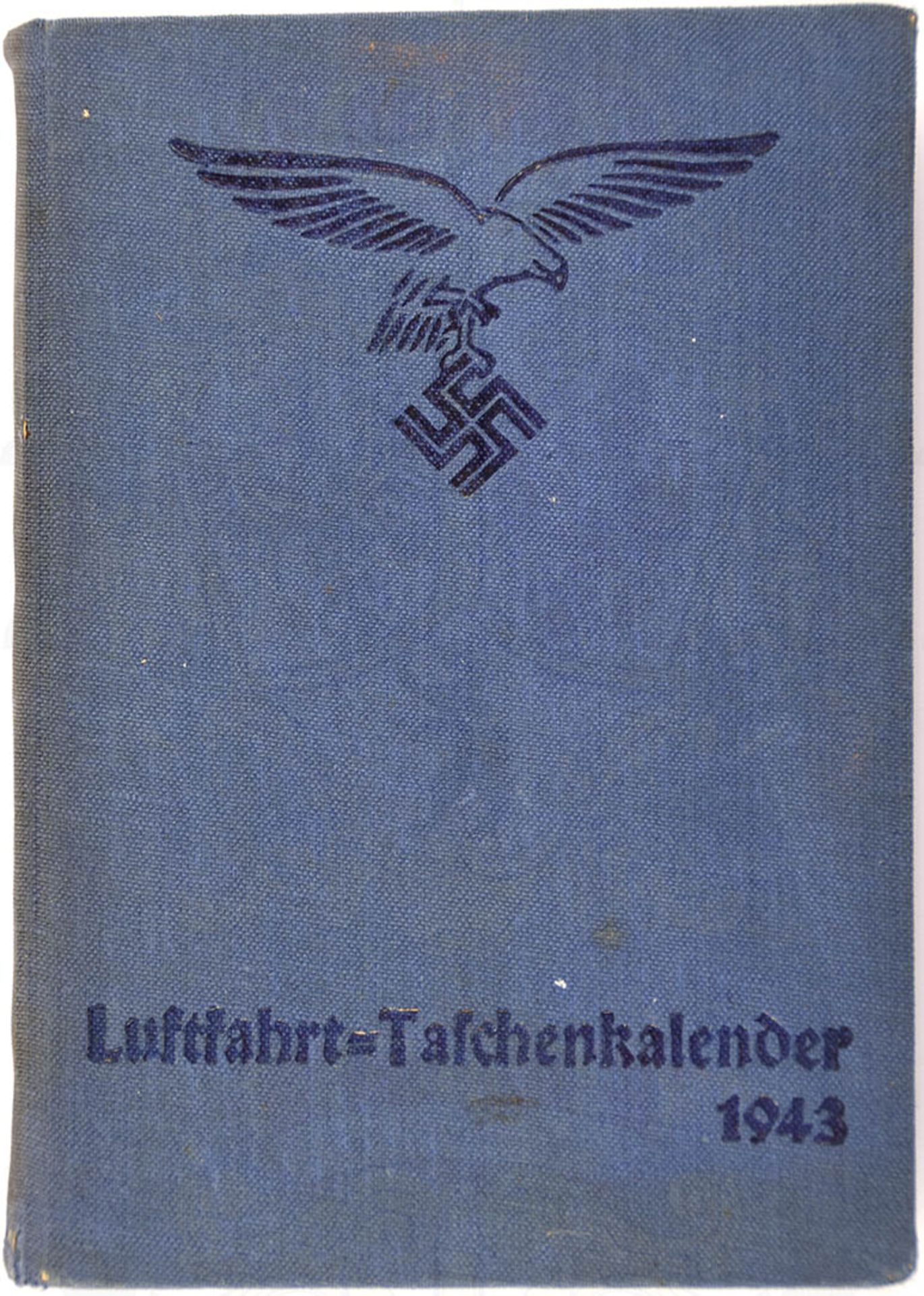 LUFTFAHRT-TASCHENKALENDER 1943, Berlin 1942, 170 S., zahlr. Abb., Flugzeug- u. Motoren-Werbung,