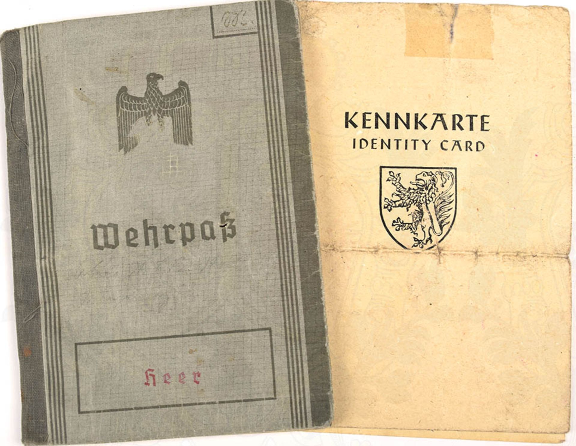 WEHRPASS EINES OBERGEFREITEN, Einträge 1937-40, Heimat-Pferde-Laz. 113, IR 11, Ausbildung: